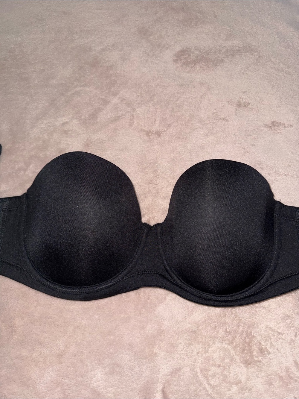 Wacoal strapless bra size 38C